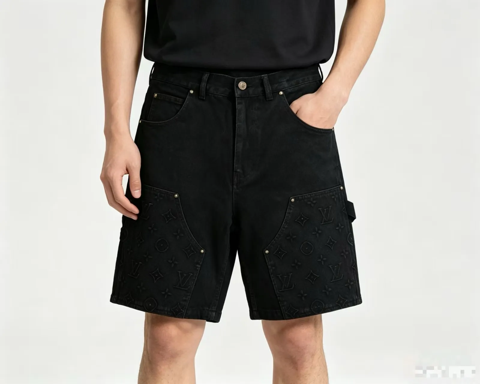 Louis Vuitton/Louis Vuitton presbyopic embossed denim shorts